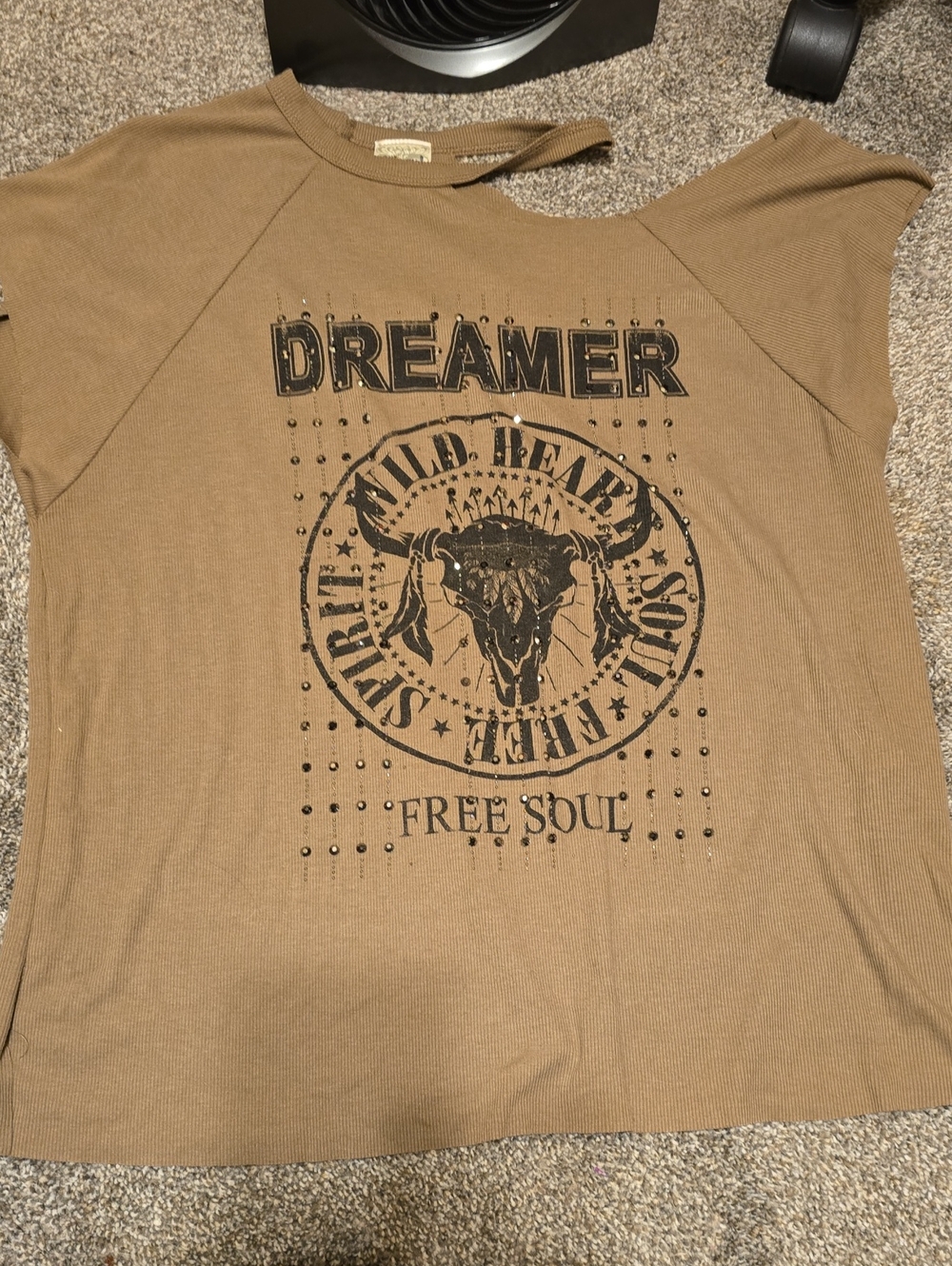 Dreamer 'Free Soul' Graphic Top in Brown